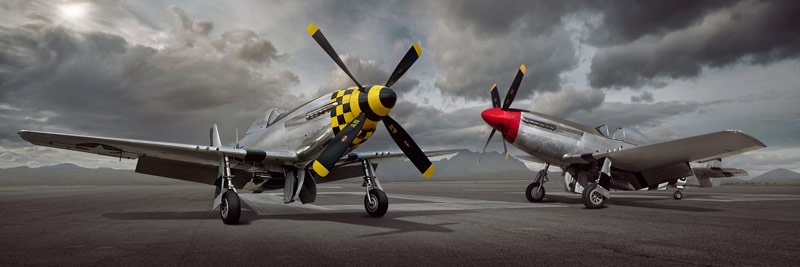 Zwei P51 Mustangs